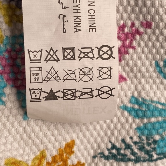 NWT. Zara Kids Floral Print Bikini with Scalloped Trim. Size 13-14. - Picture 7 of 7